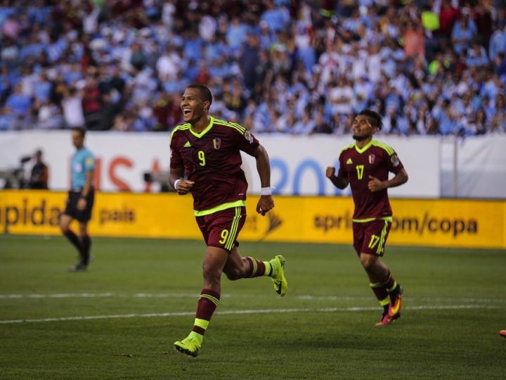 Salomón Rondón sella el pase de Venezuela a cuartos final de la Copa América haciendo historia