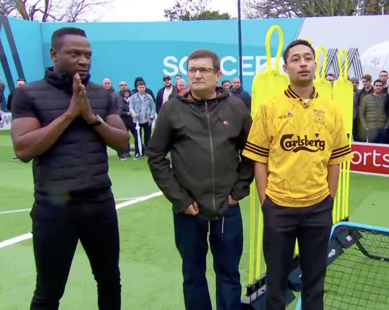 Lauren takes centre stage in Soccer AM studios & football challenge