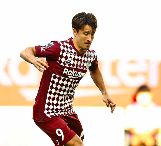 Bojan Krkic tells Play Fútbol how the game has changed in the 15 years since his debut