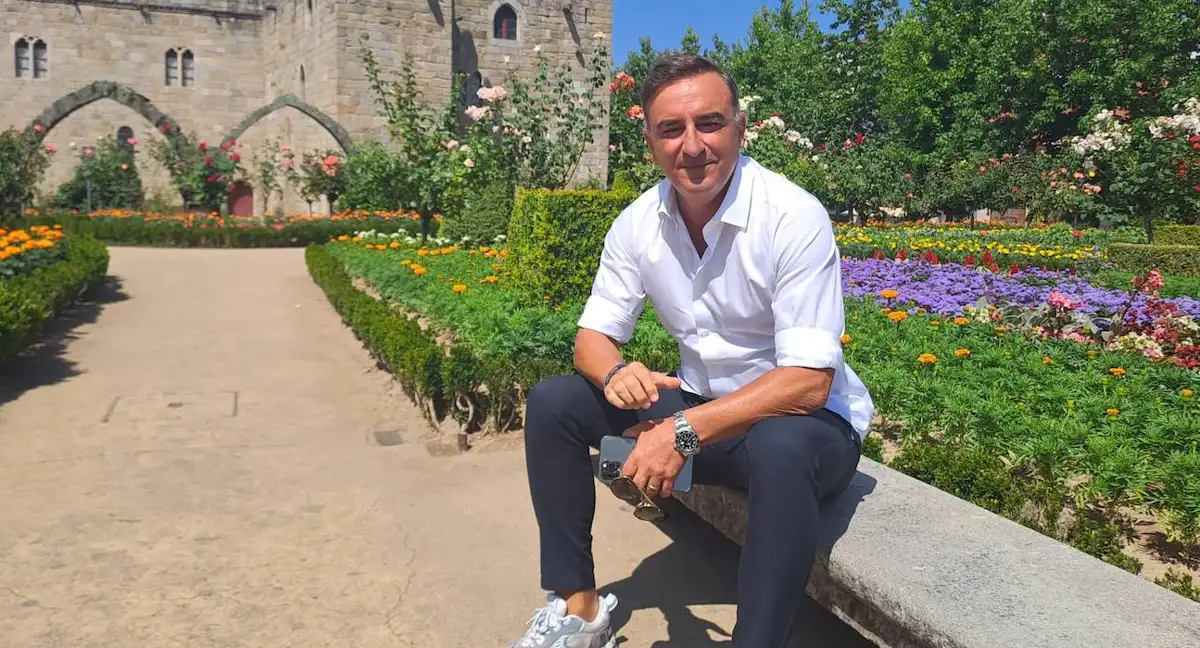 Carvalhal tells Relevo of plans to continue developing idea as football romantic